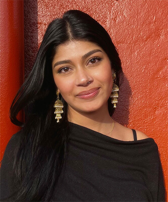 Headshot of Aria Barjis